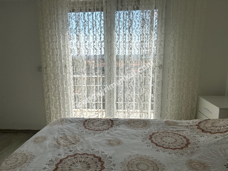 Çeşme Alaçatı ‘da  Sezonluk Kiralık Turizm Konaklama Sertifikalı 5+2 Havuzlu Triplex Villa
