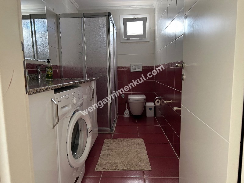 Çeşme Alaçatı ‘da  Sezonluk Kiralık Turizm Konaklama Sertifikalı 5+2 Havuzlu Triplex Villa