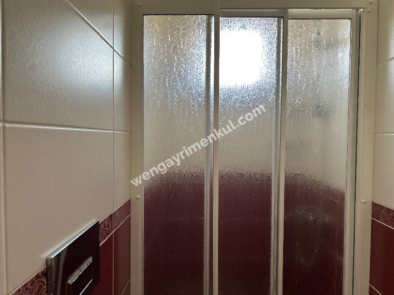 Çeşme Alaçatı ‘da  Sezonluk Kiralık Turizm Konaklama Sertifikalı 5+2 Havuzlu Triplex Villa