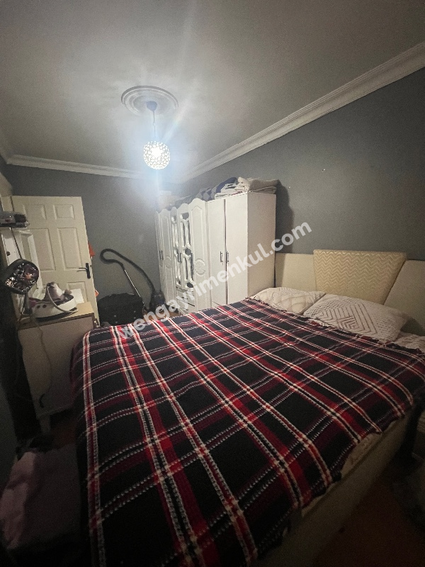 Ferman Caddesi’nde Geniş 2 + 1 Satılık Daire