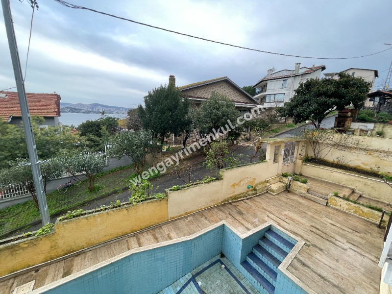 Büyükada 'da muhtesem manzaralı 3+1