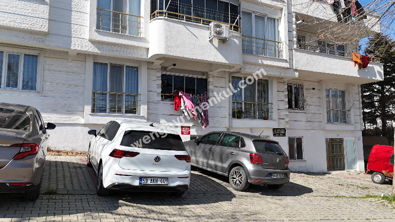 DENİZE 450 METRE UZAKLIKTA TEKİRDAĞ ALTINOVADA SATILIK 2+1 DAİRE