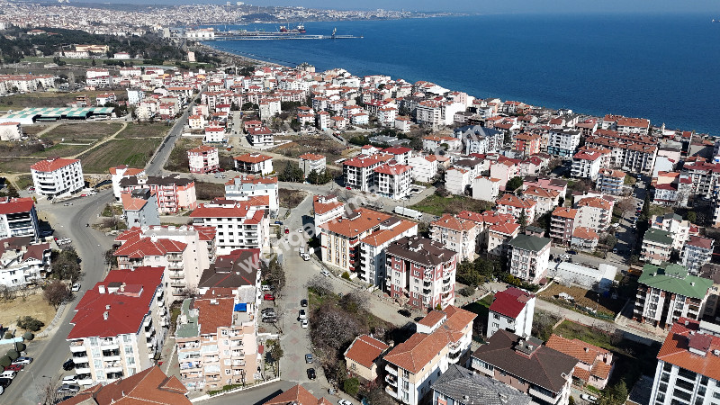 DENİZE 450 METRE UZAKLIKTA TEKİRDAĞ ALTINOVADA SATILIK 2+1 DAİRE