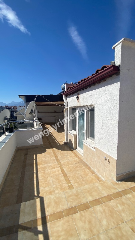 Antalya konyaaltı sahile 150 metre uzaklıkta kiralık 3 + 1