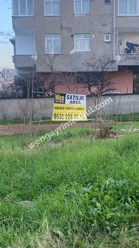 Ataşehir de ticari ve konut imarlı Arsa