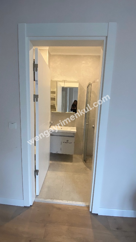 Caddebostan İskele Sokak’ta satılık 3+1