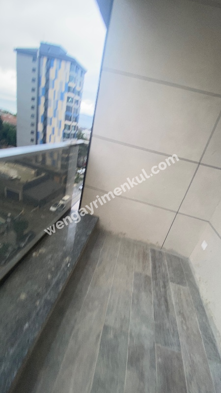 Caddebostan İskele Sokak’ta satılık 3+1