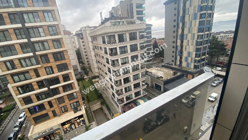 Caddebostan İskele Sokak’ta satılık 3+1