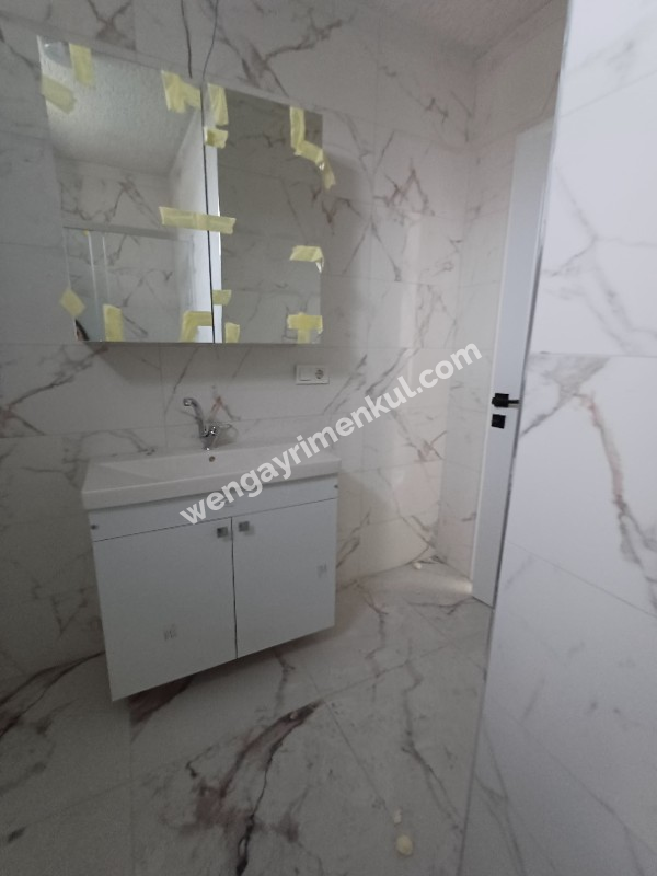 SULTANBEYLİ MECİDİYE MAHALLESİNDE 2+1 SATILIK DAİRE
