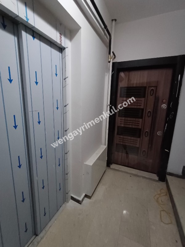 SULTANBEYLİ MECİDİYE MAHALLESİNDE 2+1 SATILIK DAİRE
