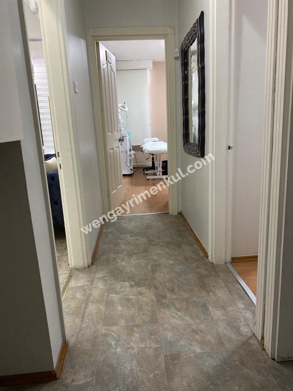 BAKIRKÖY İNCİRLİ CAD. ÜZERİ 3+1 DEVREN GÜZELLİK SALONU...