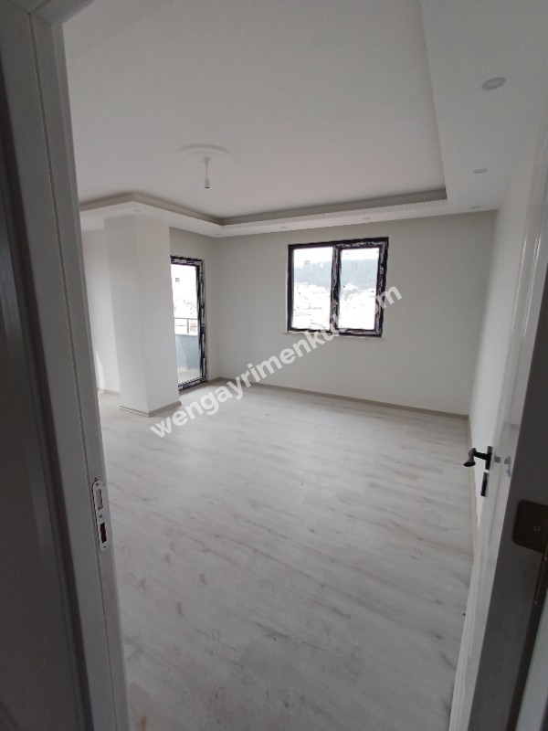 SULTANBEYLİ MECİDİYE MAHALLESİNDE 4+1 DUBLEKS SATILIK DAİRE