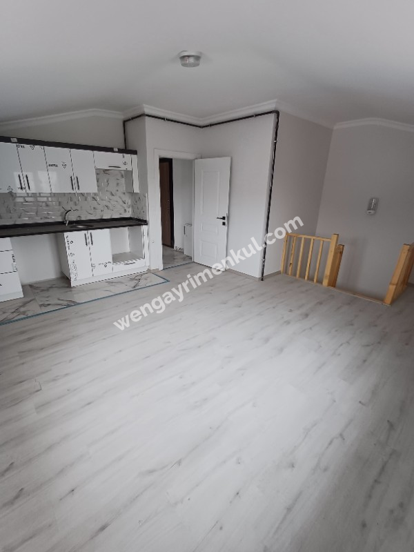 SULTANBEYLİ MECİDİYE MAHALLESİNDE 4+1 DUBLEKS SATILIK DAİRE
