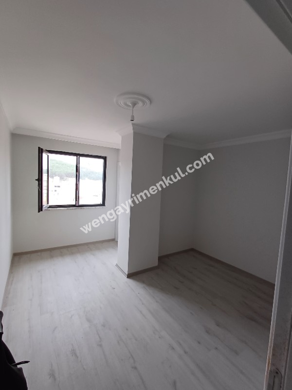 SULTANBEYLİ MECİDİYE MAHALLESİNDE 4+1 DUBLEKS SATILIK DAİRE