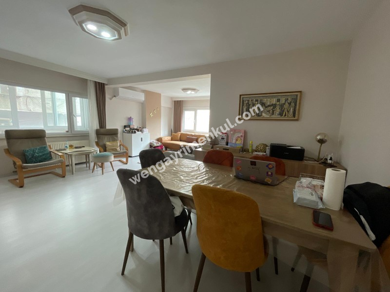 Nüzhetiye Caddesi üzerinde 3+1 merkezi lokasyonda