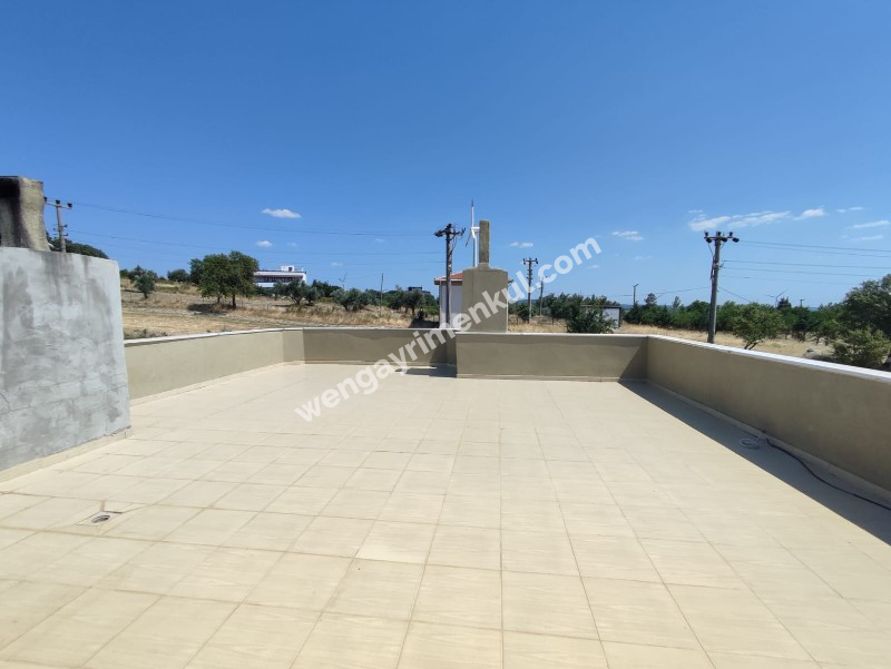 Çanakkale Erenköy'de Muhteşem Manzaralı Satılık Komple Bina 