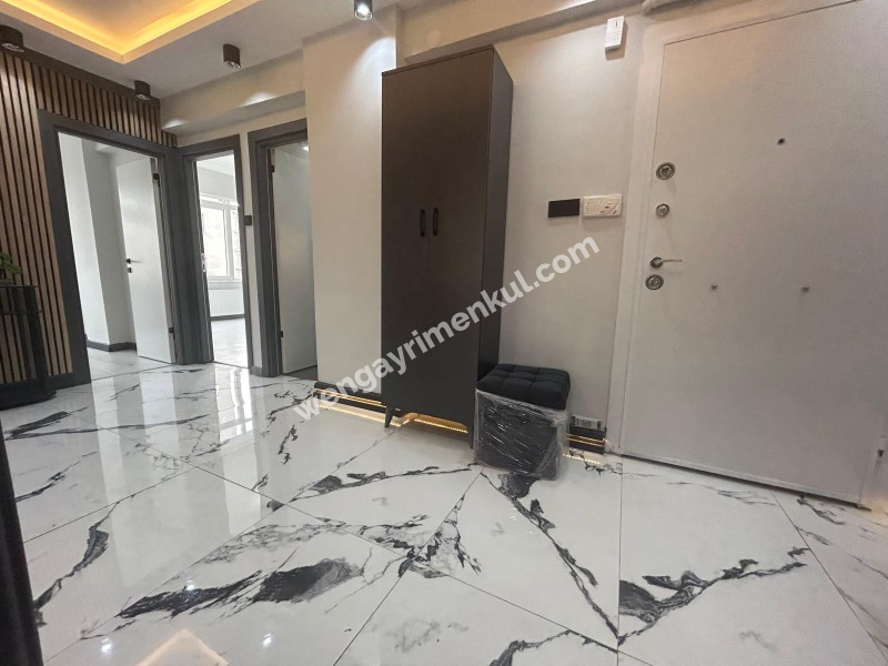 BOSTANCIDA METROYA 5 DK EBV.BANYO K.MUTFAK ARAKAT ULTRA LÜKS 3+1