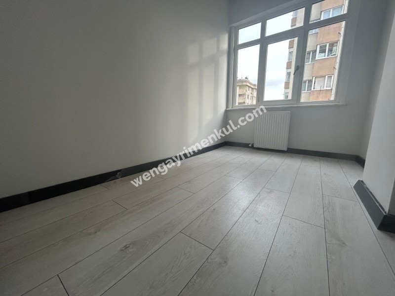 BOSTANCIDA METROYA 5 DK EBV.BANYO K.MUTFAK ARAKAT ULTRA LÜKS 3+1