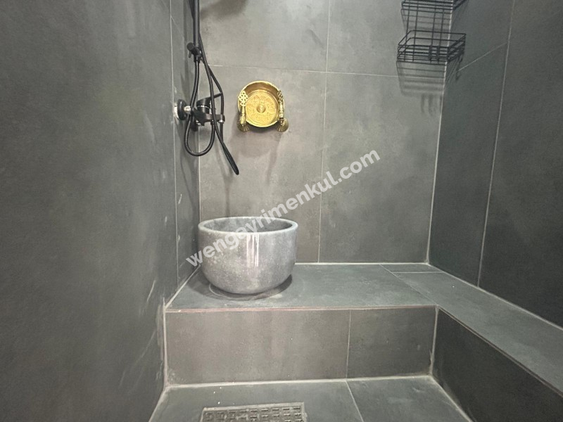 BOSTANCIDA METROYA 5 DK EBV.BANYO K.MUTFAK ARAKAT ULTRA LÜKS 3+1