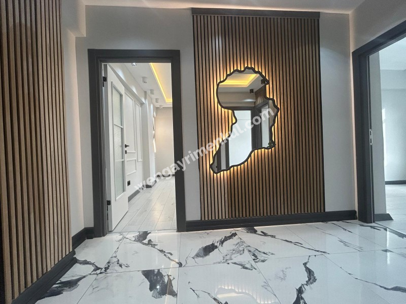 BOSTANCIDA METROYA 5 DK EBV.BANYO K.MUTFAK ARAKAT ULTRA LÜKS 3+1
