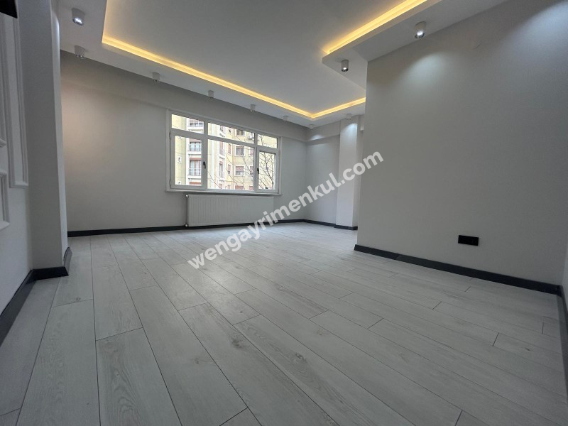 BOSTANCIDA METROYA 5 DK EBV.BANYO K.MUTFAK ARAKAT ULTRA LÜKS 3+1