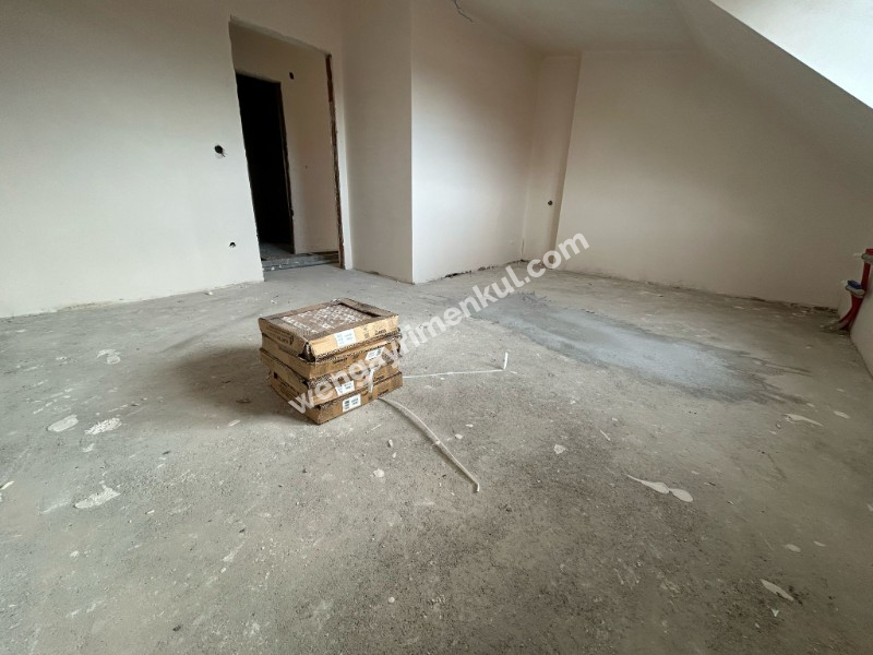 MERKEZİ KONUMDA YERDEN ISITMA OTOPARK 4+1 TERASLI DUBLEKS