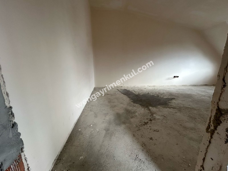 MERKEZİ KONUMDA YERDEN ISITMA OTOPARK 4+1 TERASLI DUBLEKS