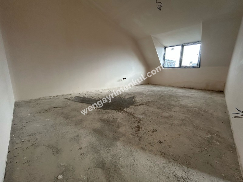 MERKEZİ KONUMDA YERDEN ISITMA OTOPARK 4+1 TERASLI DUBLEKS