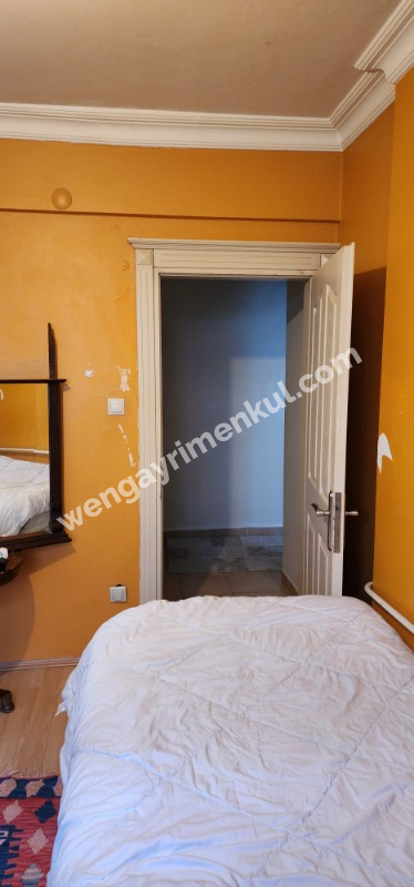 FENERYOLU'NDA SATILIK 3+1 GENIŞ, YATIRIMLIK DAİRE