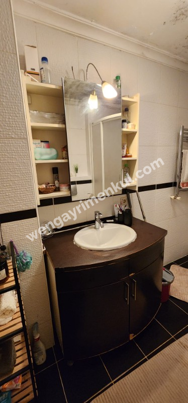 FENERYOLU'NDA SATILIK 3+1 GENIŞ, YATIRIMLIK DAİRE