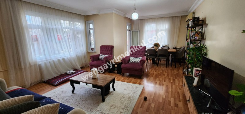 FENERYOLU'NDA SATILIK 3+1 GENIŞ, YATIRIMLIK DAİRE