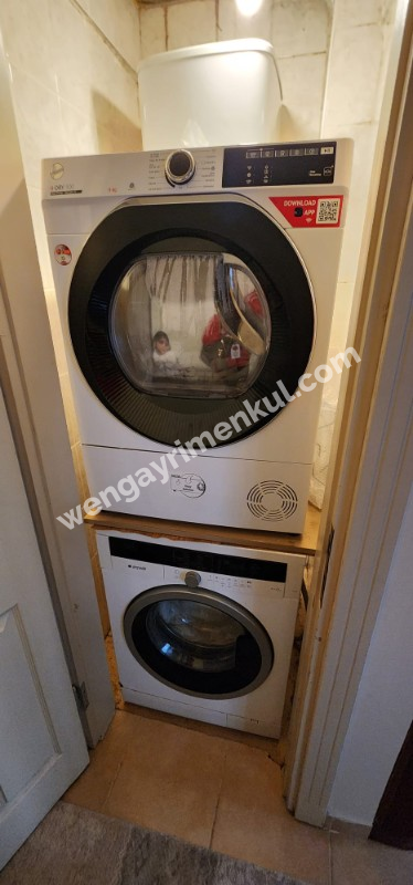 FENERYOLU'NDA SATILIK 3+1 GENIŞ, YATIRIMLIK DAİRE