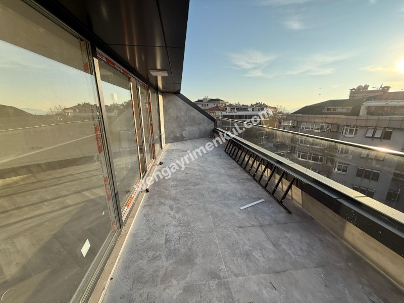 ALTINTEPEDE BOSTANCI VE SAHİLE KOMŞU KONUMDA 4+1 195 M² DUBLEKS