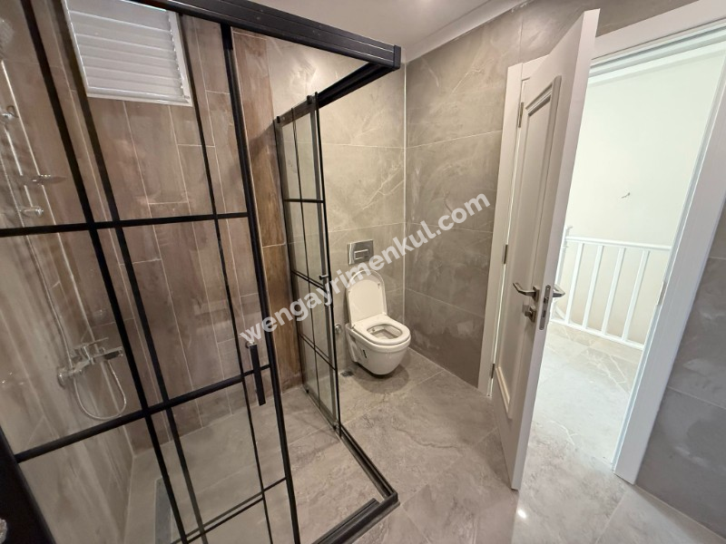 ALTINTEPEDE BOSTANCI VE SAHİLE KOMŞU KONUMDA 4+1 195 M² DUBLEKS