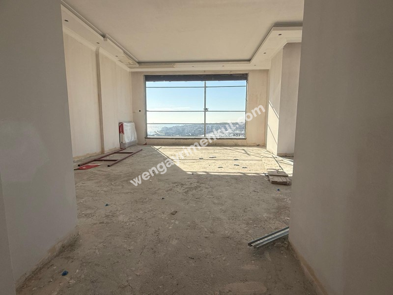 BAĞDAT CADDESİNE 4 DK DENİZ MANZARALI E.BANYOLU GENİŞ 3+1