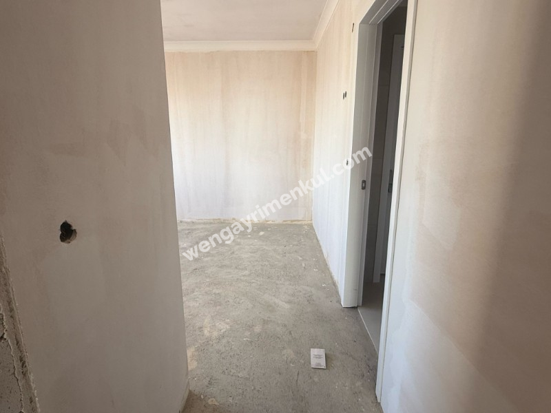 BAĞDAT CADDESİNE 4 DK DENİZ MANZARALI E.BANYOLU GENİŞ 3+1