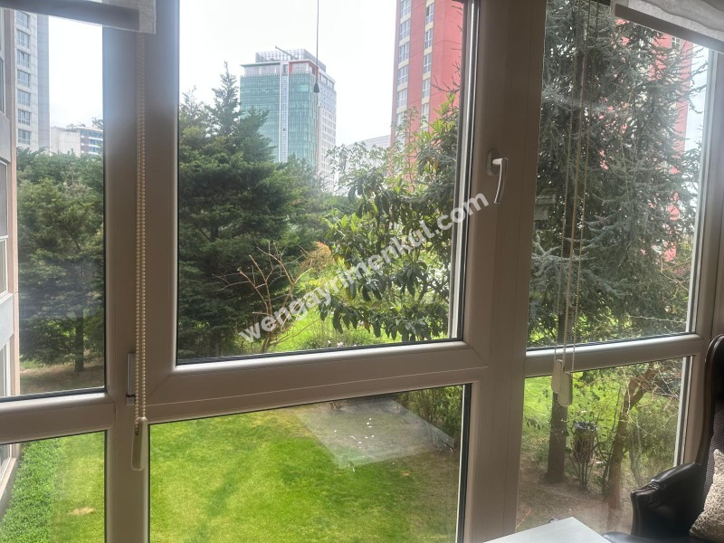 BATI ATAŞEHİR  AĞAOĞLU 3+1 KİRALIK DAİRE