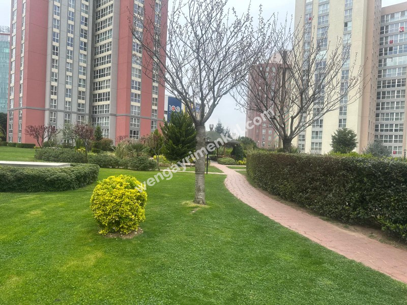 BATI ATAŞEHİR  AĞAOĞLU 3+1 KİRALIK DAİRE