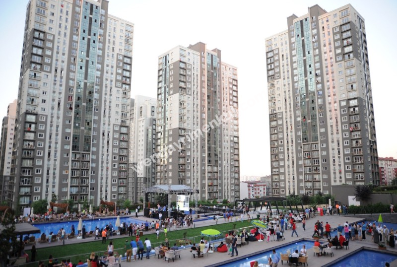 INNOVİA 2 SİTESİ SATILIK 2+1 DENİZ MANZARALI DAİRE KAPALI MUTFAK