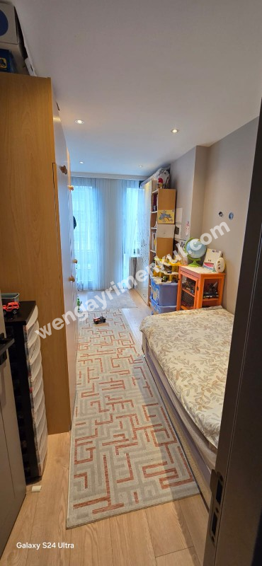Bağdat Caddesi'nde 2+1 kiralık daire, yeni bina, ikinci katta.