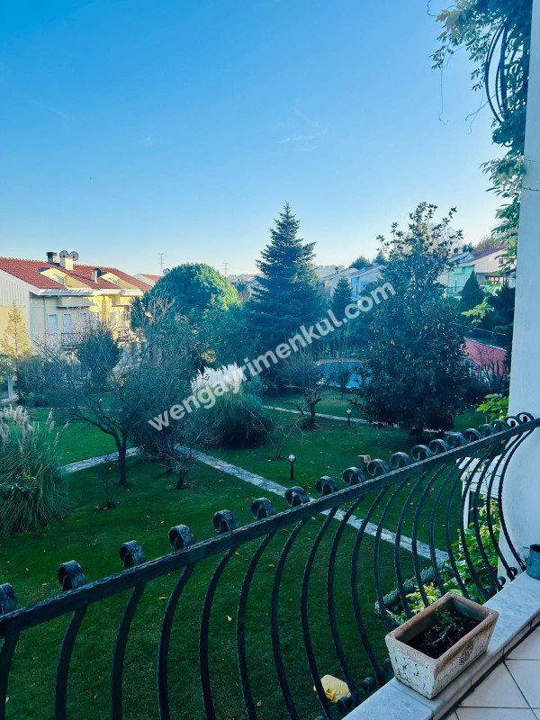 Şık, ferah, aydınlık, doğa ile başbaşa EŞYALI kiralık vila - Kucukarıkoy'