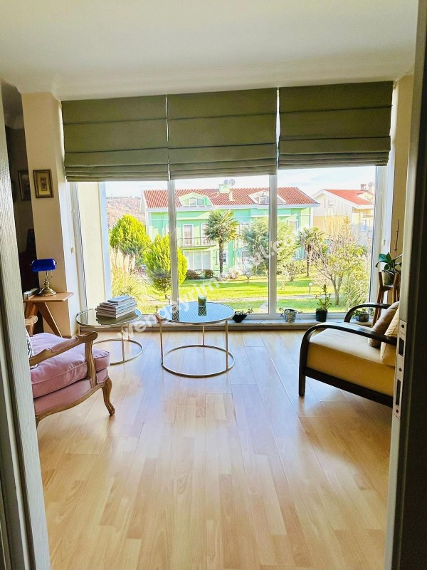 Şık, ferah, aydınlık, doğa ile başbaşa EŞYALI kiralık vila - Kucukarıkoy'