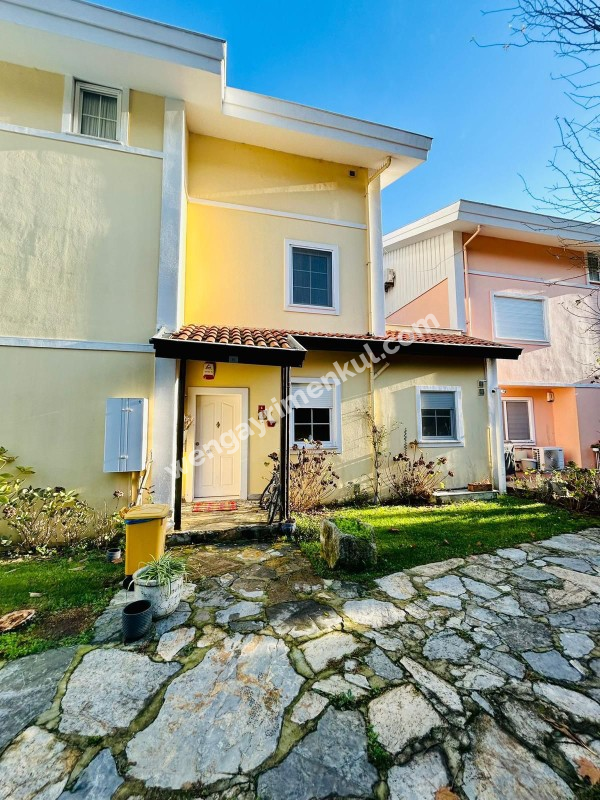Şık, ferah, aydınlık, doğa ile başbaşa EŞYALI kiralık vila - Kucukarıkoy'