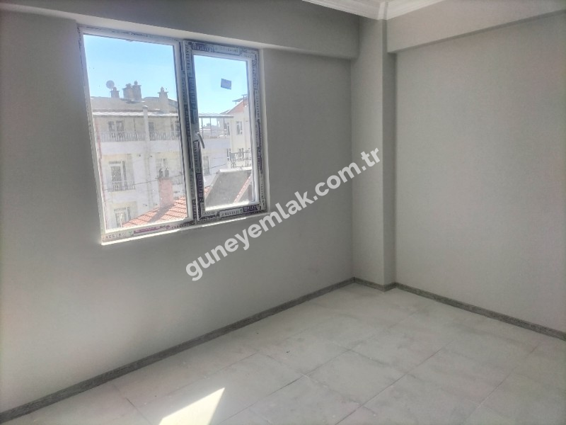 SATILIK YENİ MAHALLEDE  SIFIR APART 1+1