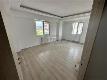 GÜVENAY - ÇORUM BAYAT GEDİĞİ KEREBİ GAZİ CAMİİ YAKINI 3+1