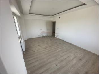 GÜVENAY - ÇORUM BAYAT GEDİĞİ KEREBİ GAZİ CAMİİ YAKINI DAİRE