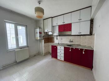GÜVENAY - ÇORUM ÇİFTLİK CADDE ÜZERİ 3+1 KİRALIK DAİRE