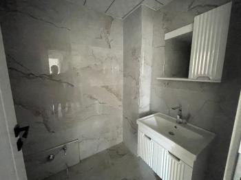 GÜVENAY -  ÇORUM KENT PARK CİVARI 3+1 A.MUTFAK SIFIR KİRALIK DAİRE