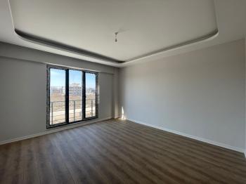 GÜVENAY -  ÇORUM KENT PARK CİVARI 3+1 A.MUTFAK SIFIR KİRALIK DAİRE