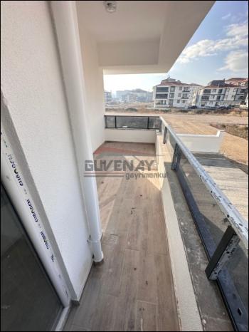 Güvenay - Çorum Fen Lisesi Civarı Yüksek Giriş 2+1 Satılık Daire